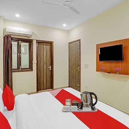 Hotel O Moonshine Near Mohan Estate Metro Station Új-Delhi Kültér fotó